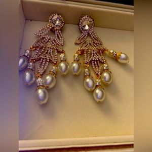 Massive Lawrence VRBA 5” Rhinestones and pearl